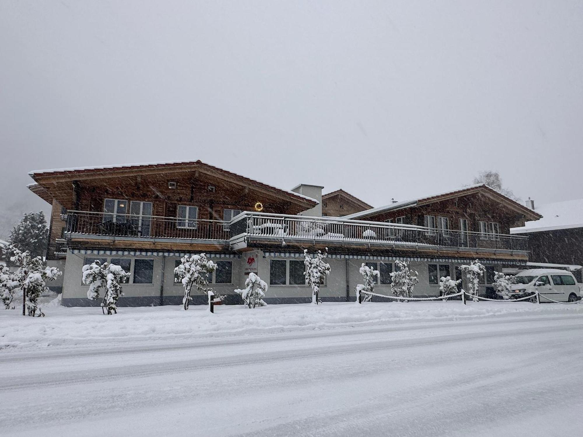 Swiss Chalet Holidays Ringgenberg Extérieur photo